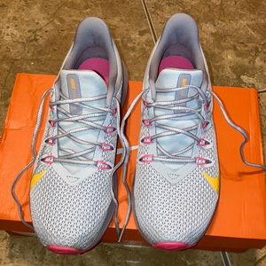 Women’s Nike Quest Tennis Shoe